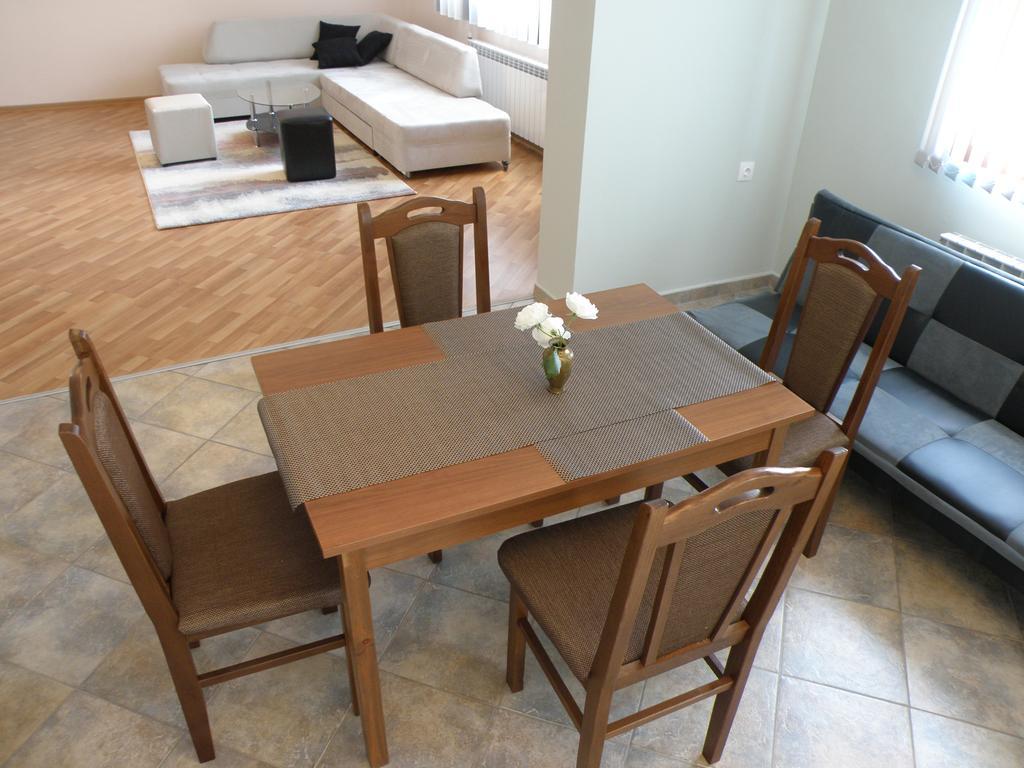 Apartments Kaloyan Veliko Tărnovo Exteriör bild